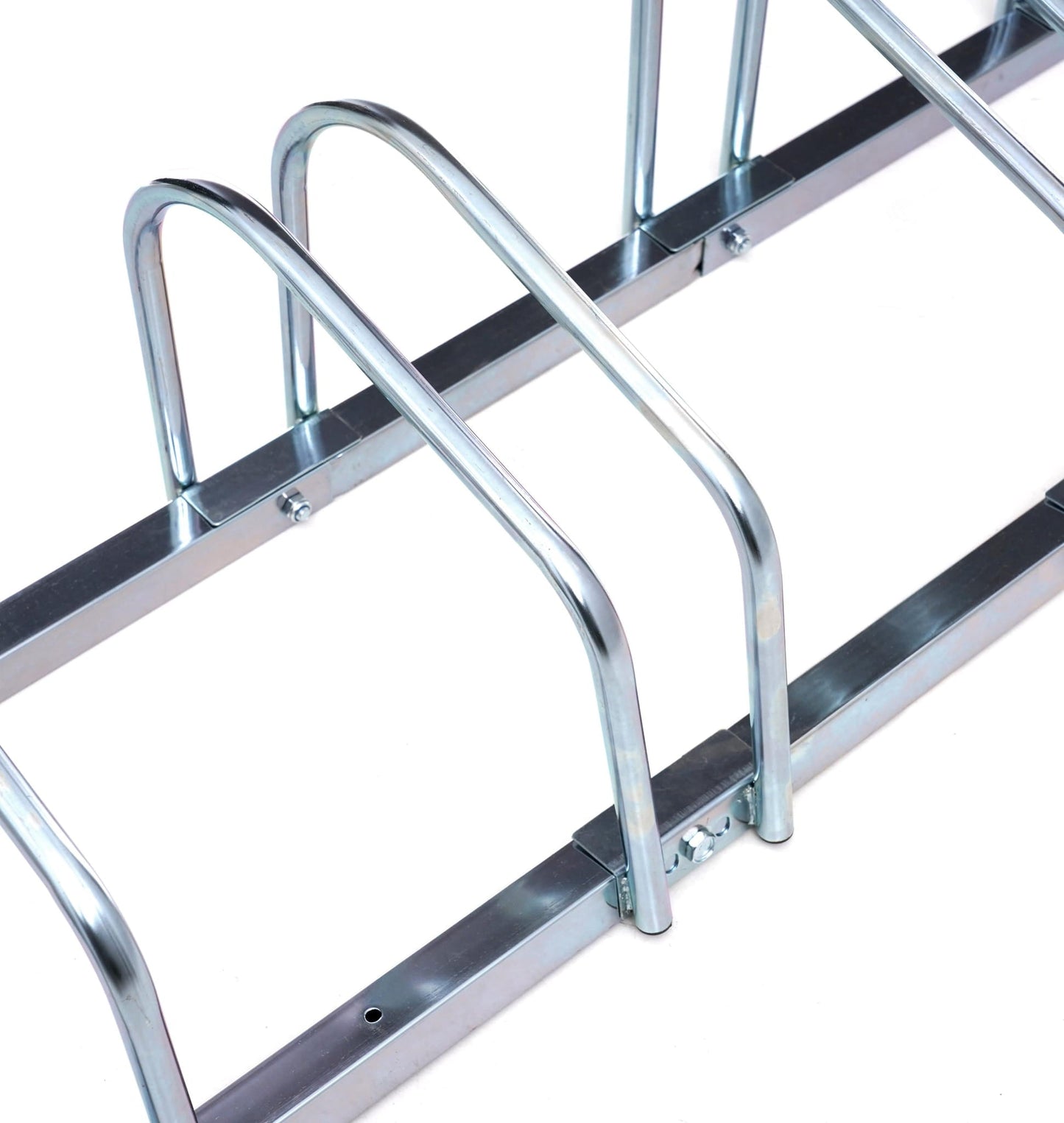 Metalni Stojak za Bicikle – 4 Mjesta